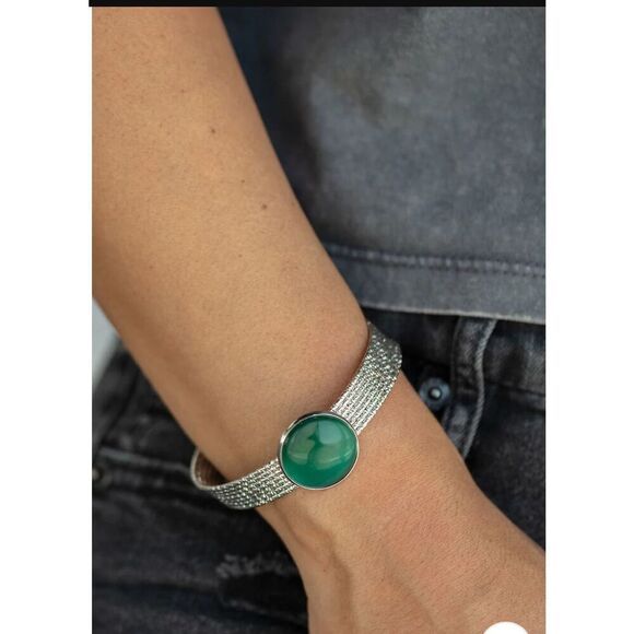 Bundle Sale 3 for $15 | Paparazzi Mystical Magic - Green Bracelet - Picture 3 of 7